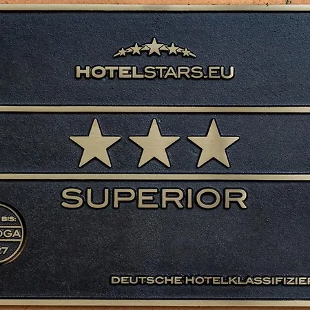 & Am Kurfuerstendamm 게스트하우스 3*