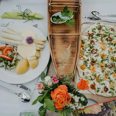 & Am Kurfuerstendamm 게스트하우스 3*