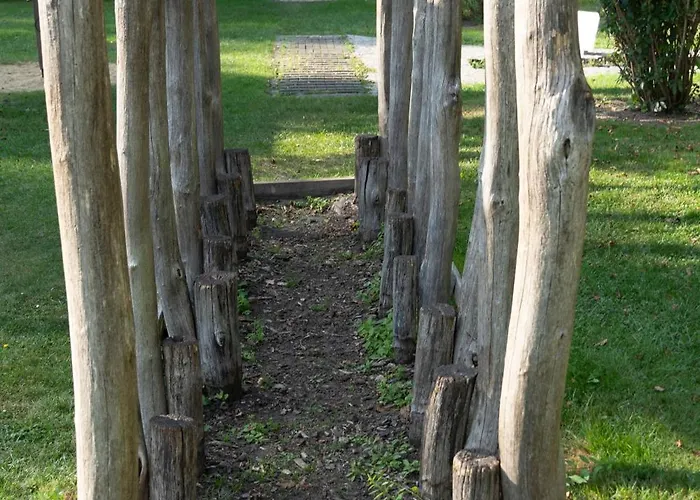 Gæstehus & Am Kurfuerstendamm 3*