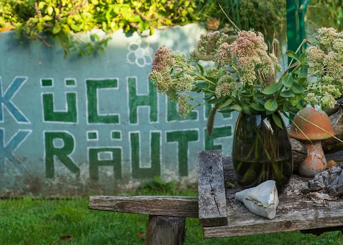 Gæstehus & Am Kurfuerstendamm 3*