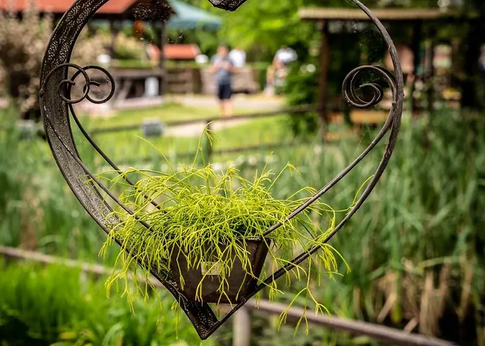 Gæstehus & Am Kurfuerstendamm 3*