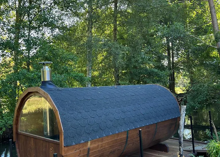 & Am Kurfuerstendamm 3*