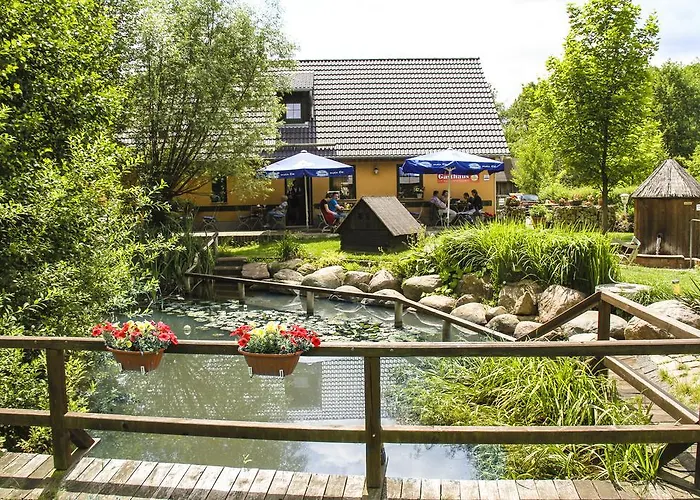 & Am Kurfuerstendamm Burg